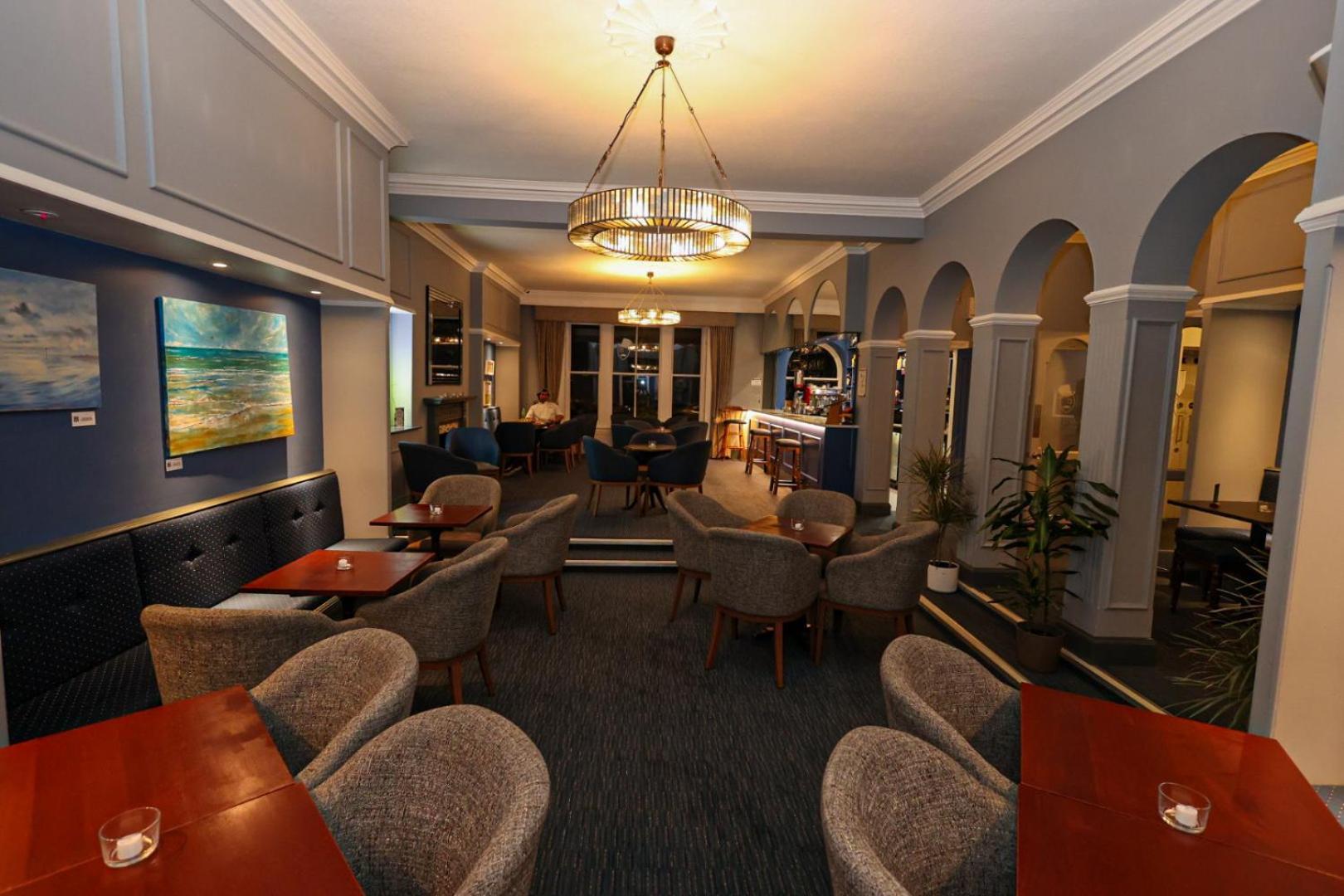 Manor Hotel 엑스머스 외부 사진