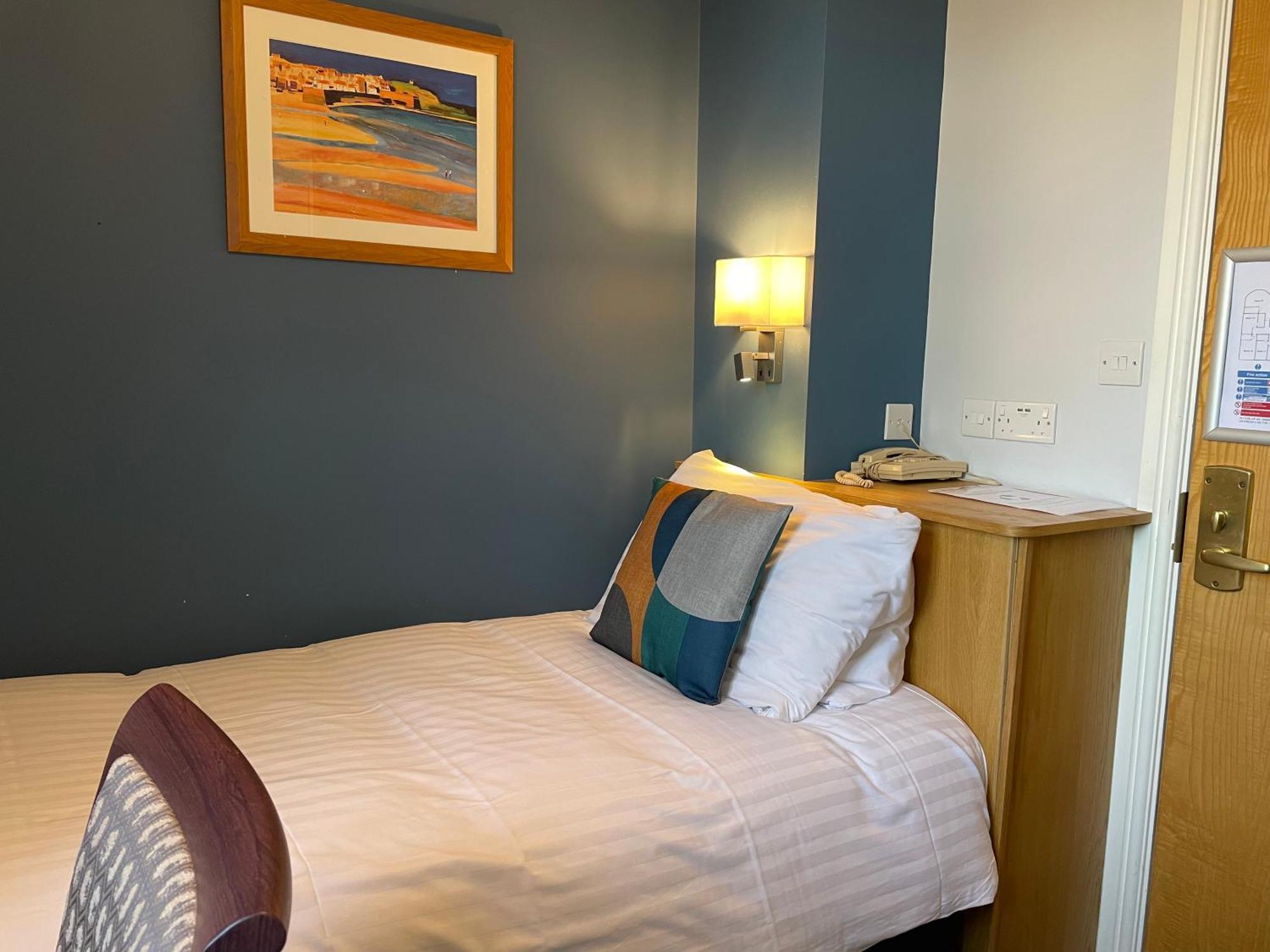 Manor Hotel 엑스머스 외부 사진